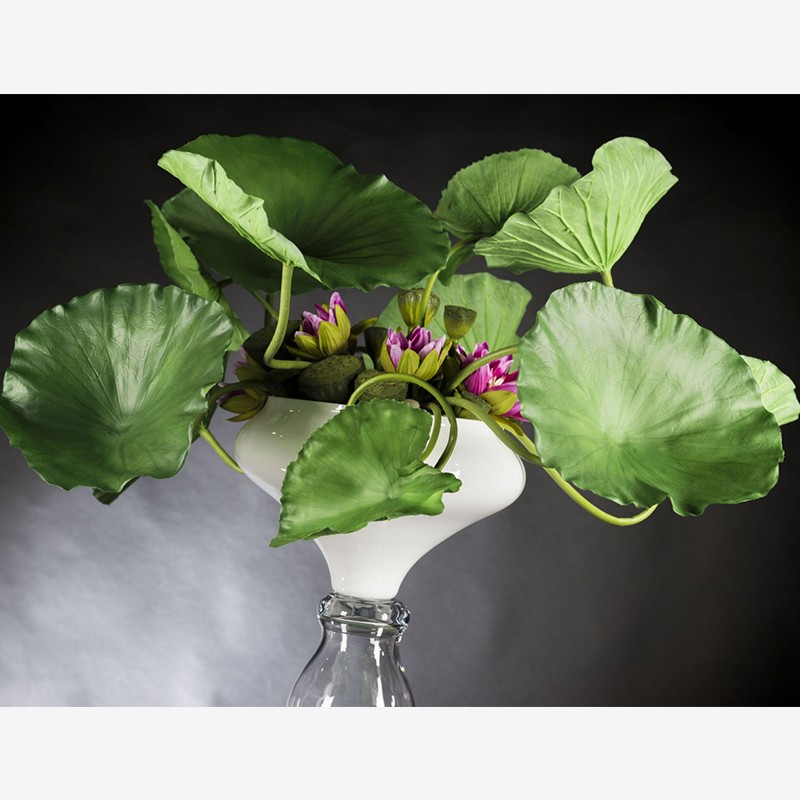 Zeus Lotus Flower Vases Arcedior